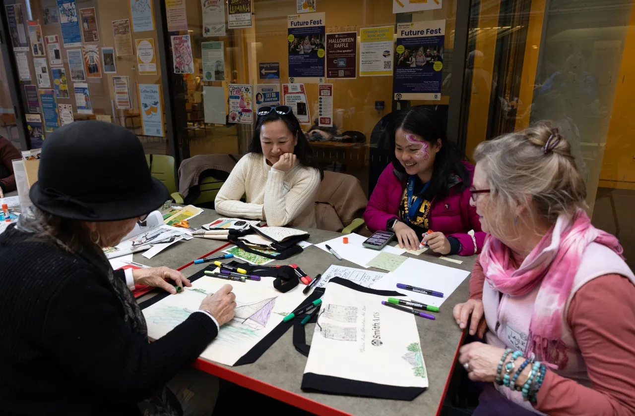 Alums decorate SmithArts tote bags during Come Home to Smith
