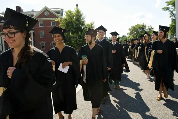 SSW students march for Commencement exercises